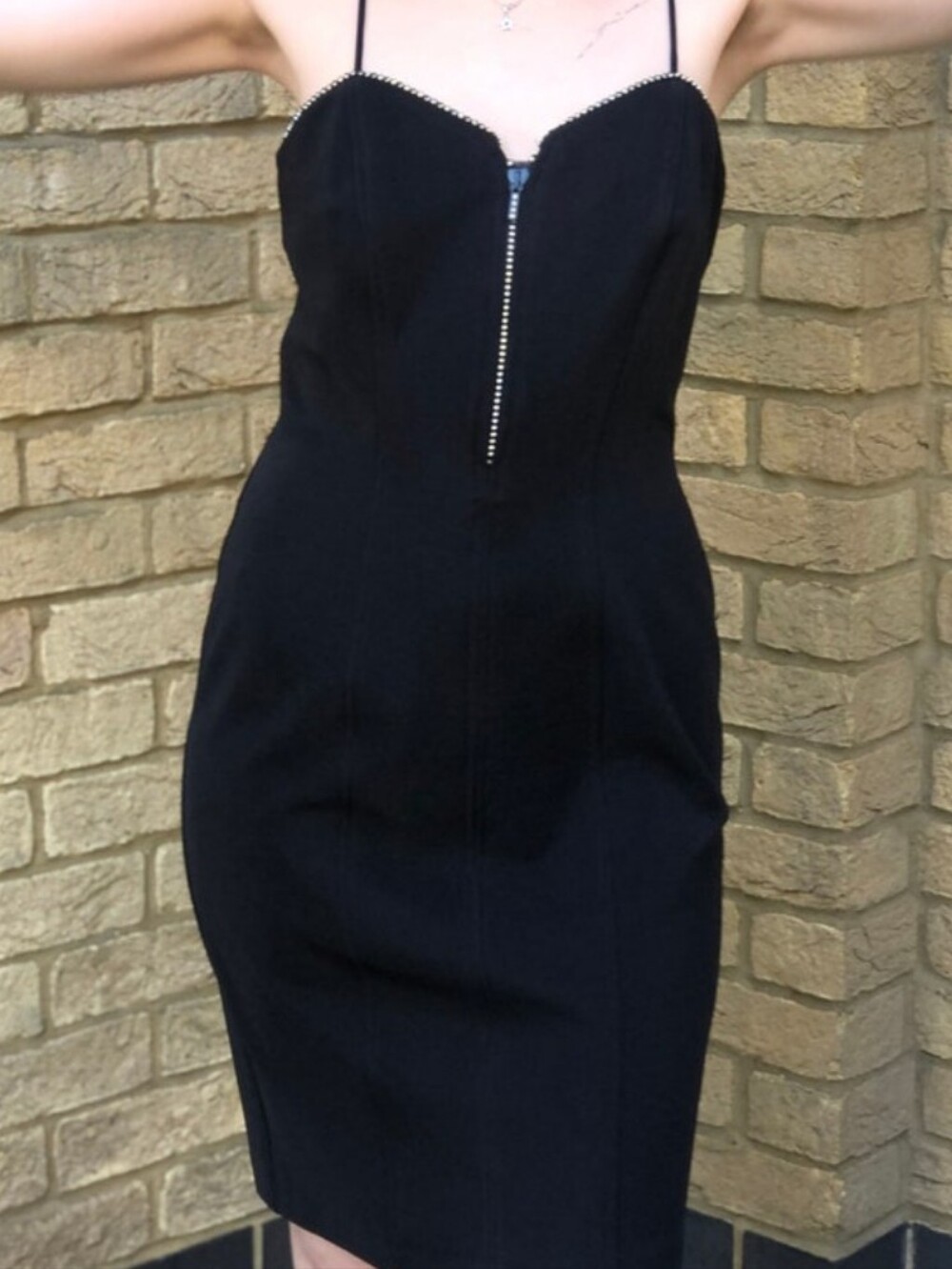 Black Joseph Ribkoff Spaghetti-Strap Zipper Stretchy Dress